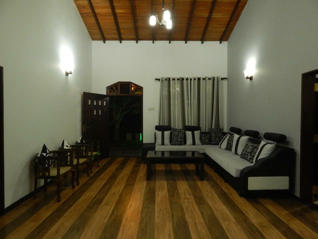 Nenasilu - Sri Lankan Villa Hapugala Екстер'єр фото