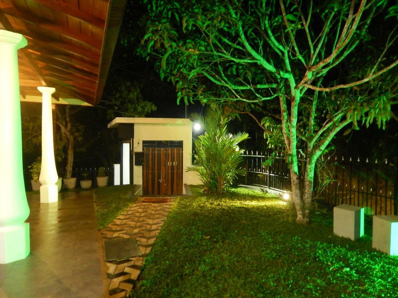 Nenasilu - Sri Lankan Villa Hapugala Екстер'єр фото